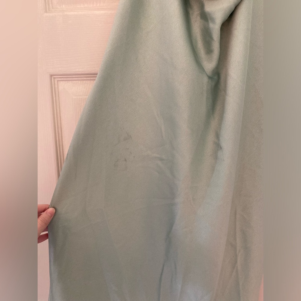 Alice + Olivia Harmony Asymmetric Satin Cowl Halter Dress Sage Green Women’s 14 - Picture 5 of 10